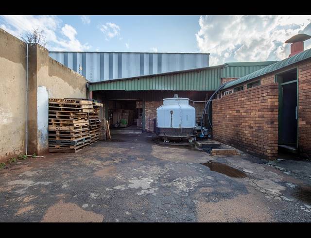425M² FACTORY SOLD IN ROODEKOP